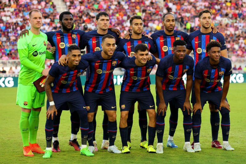 Đội hình Barcelona mạnh nhất mọi thời đại bao gồm những ai